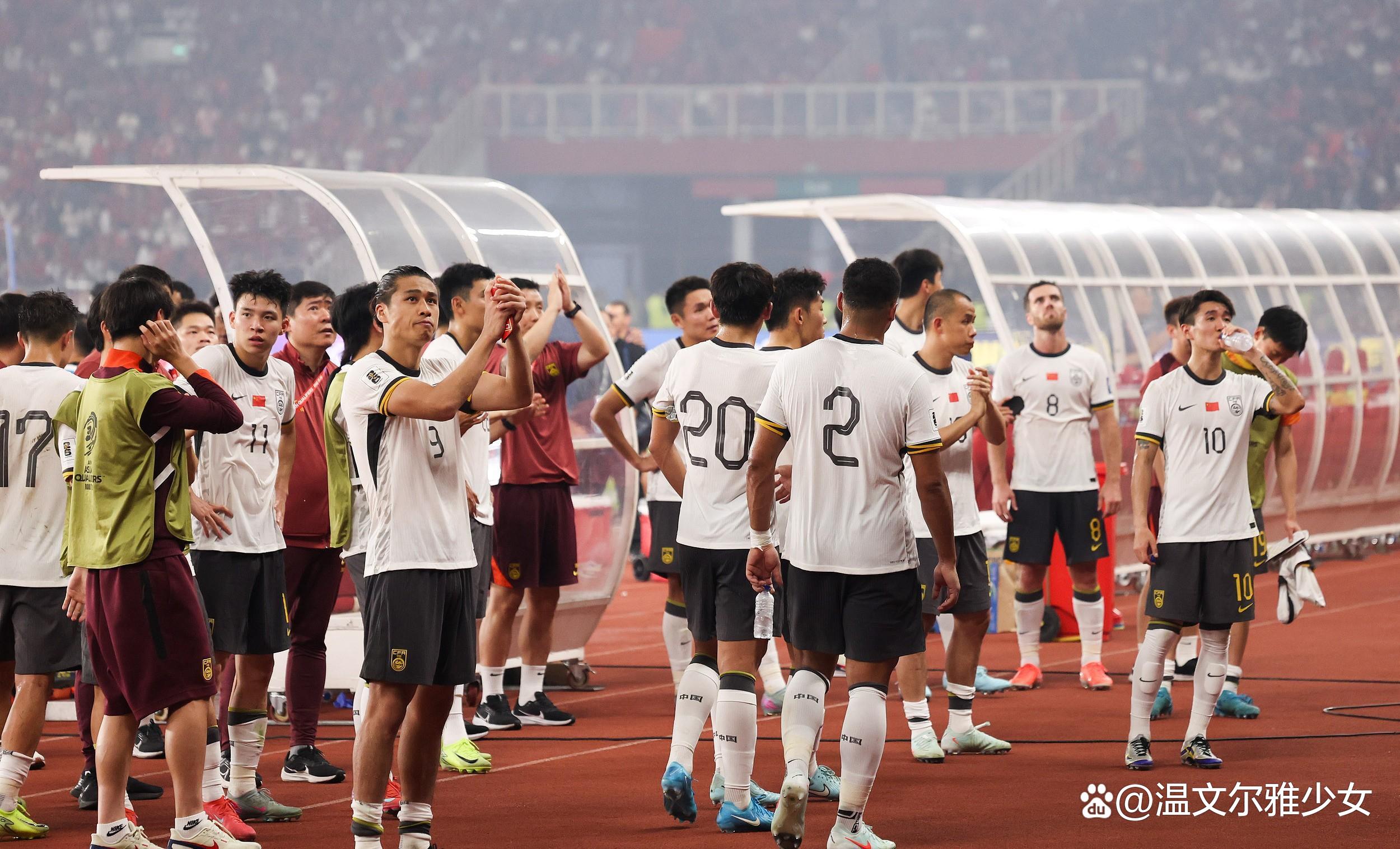 球队换帅后表现神勇，赢得连胜惊艳世界的简单介绍