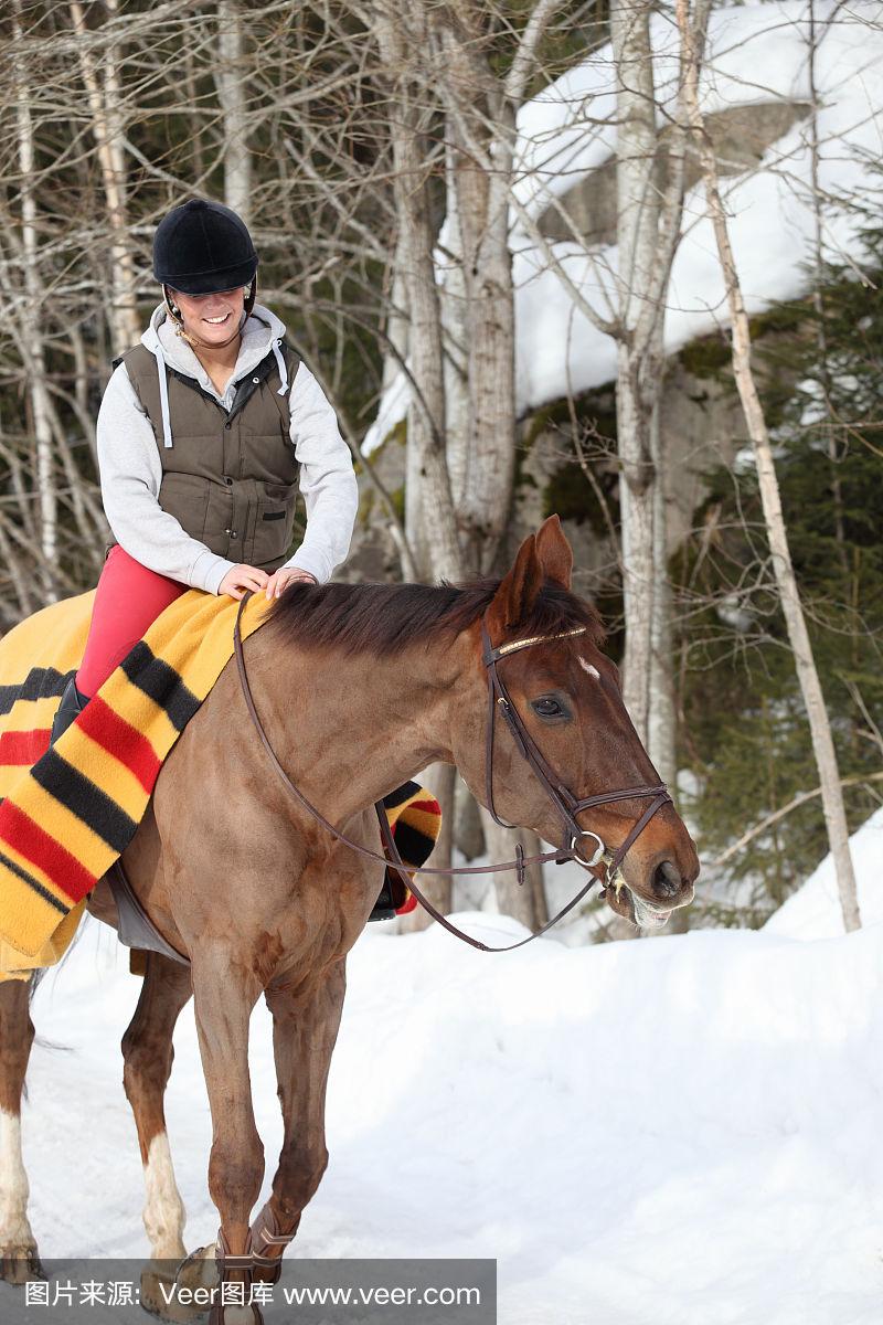 挪威运动员在雪地项目中展现实力的简单介绍