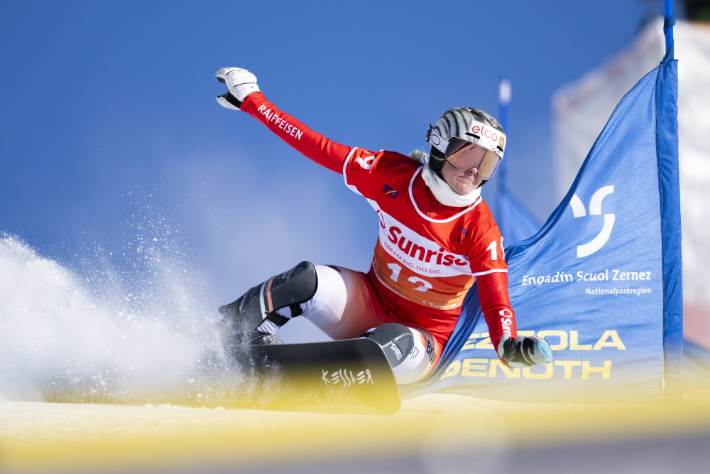 俄罗斯选手在单板滑雪比赛中取得佳绩