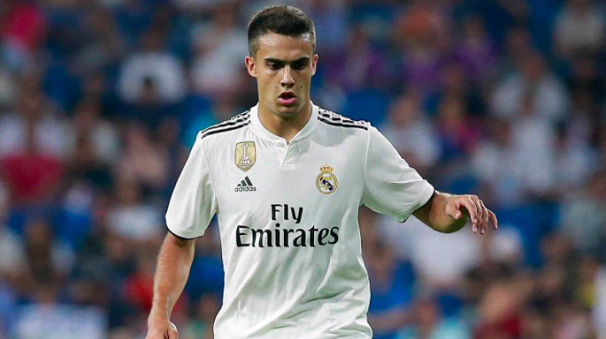 塞维利亚宣布签下新后卫，加强防线实力的简单介绍