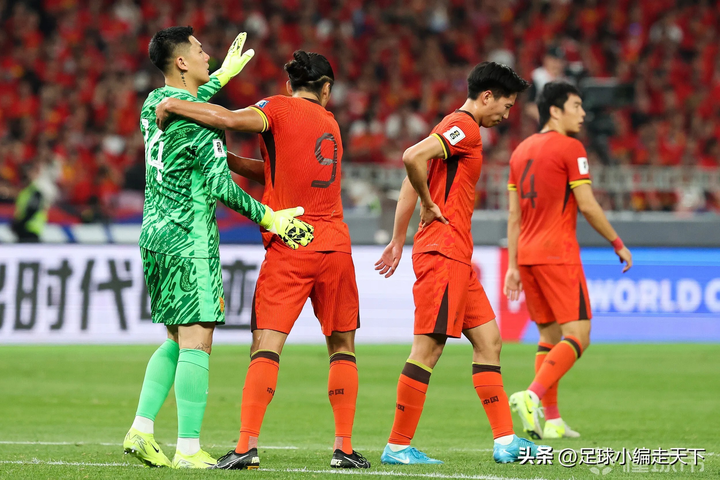 包含中国职业足球联赛中一场备受期待的对决即将展开的词条