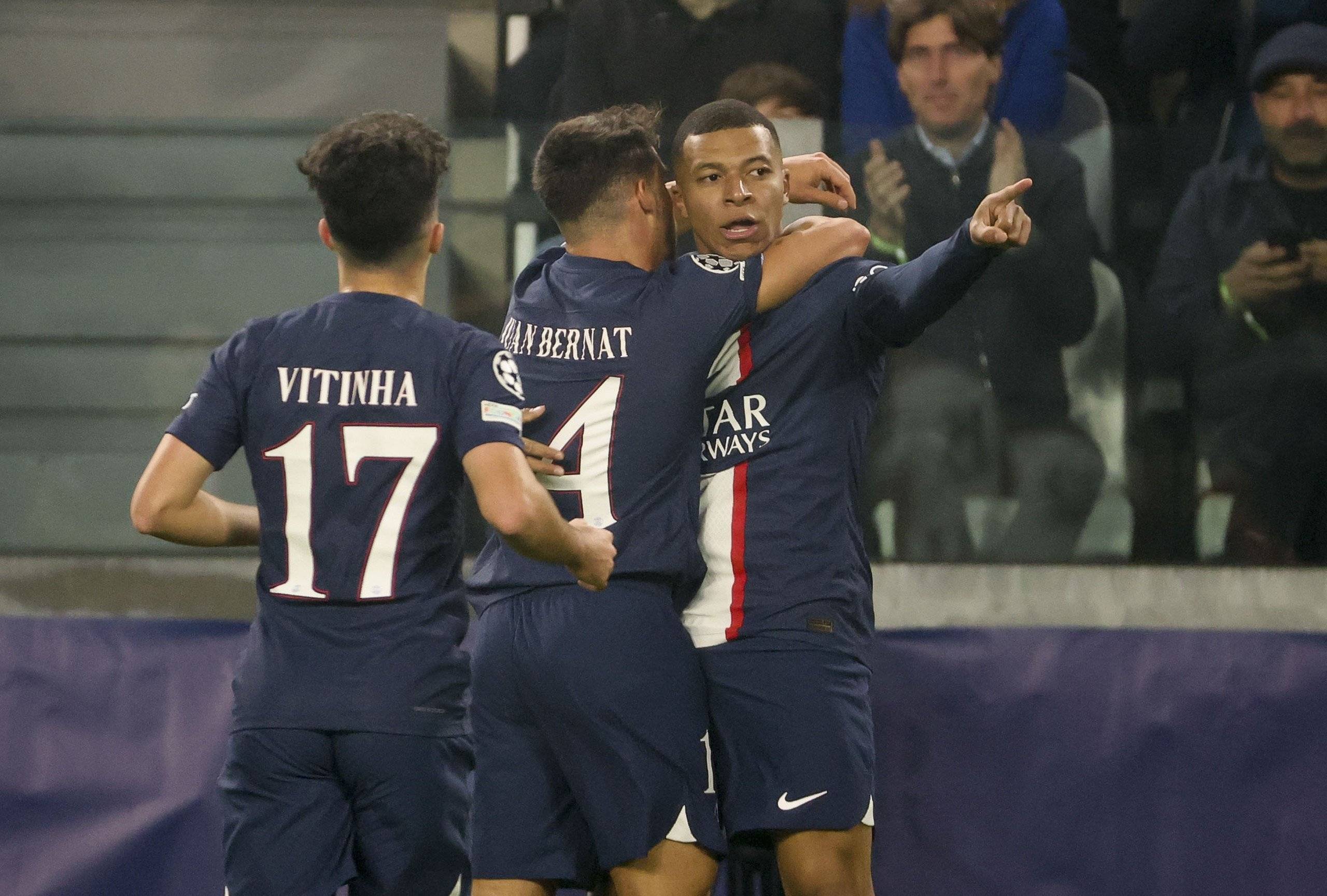 同乐城下载-意大利队在比赛中展现实力，锁定胜局