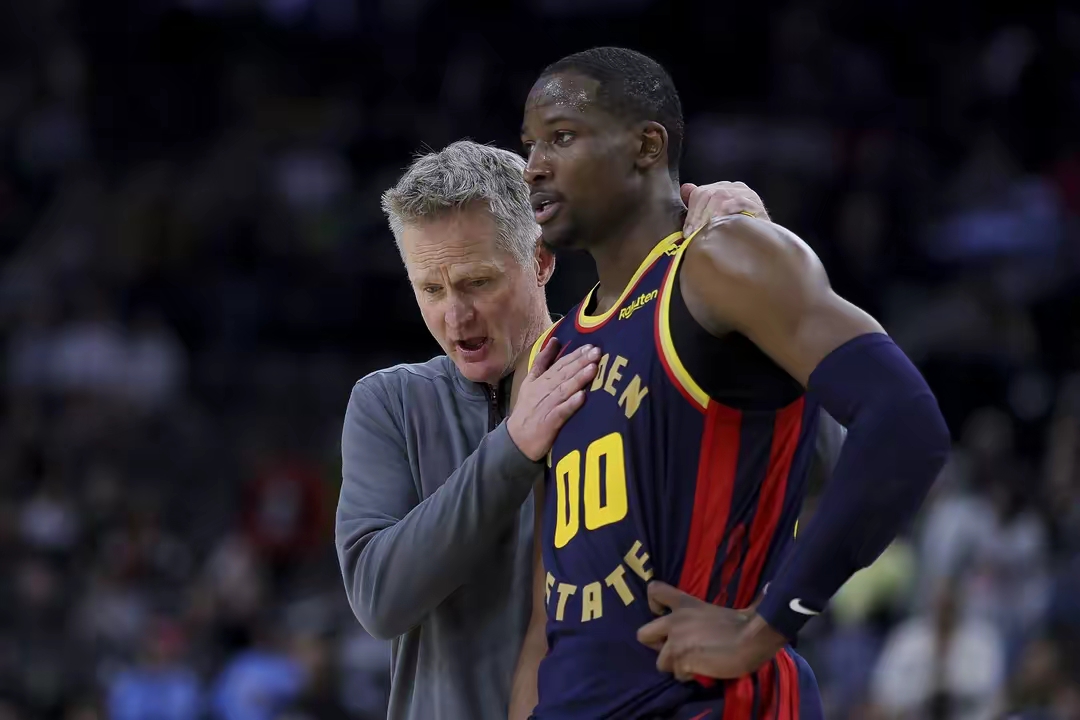 同乐城电竞-猛龙连胜被终结，考辛斯强势砍下双十大战的简单介绍