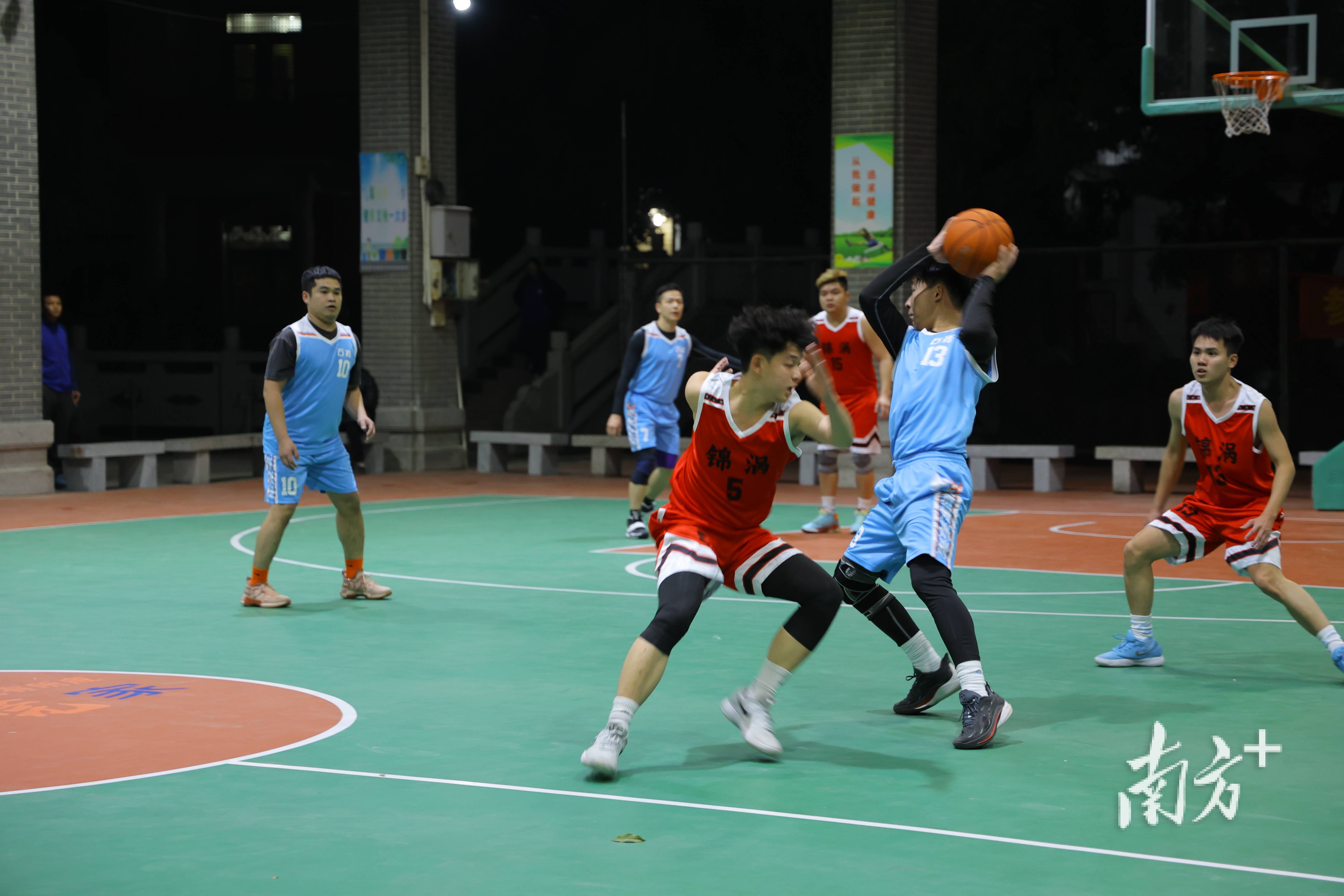 同乐城娱乐-包含世界级篮球赛事再添新亮点，球迷狂欢不已的词条