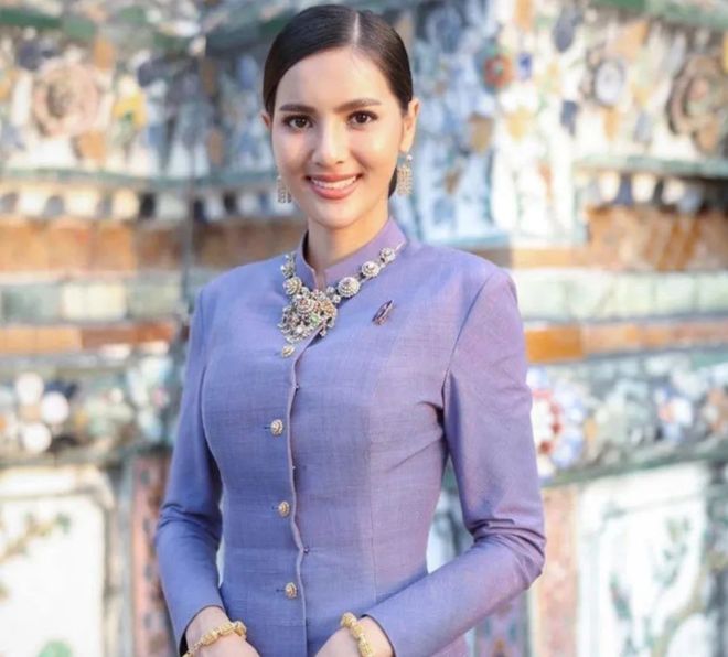 同乐城直播-泰国选手珊蒂娅成功击败对手夺桂冠