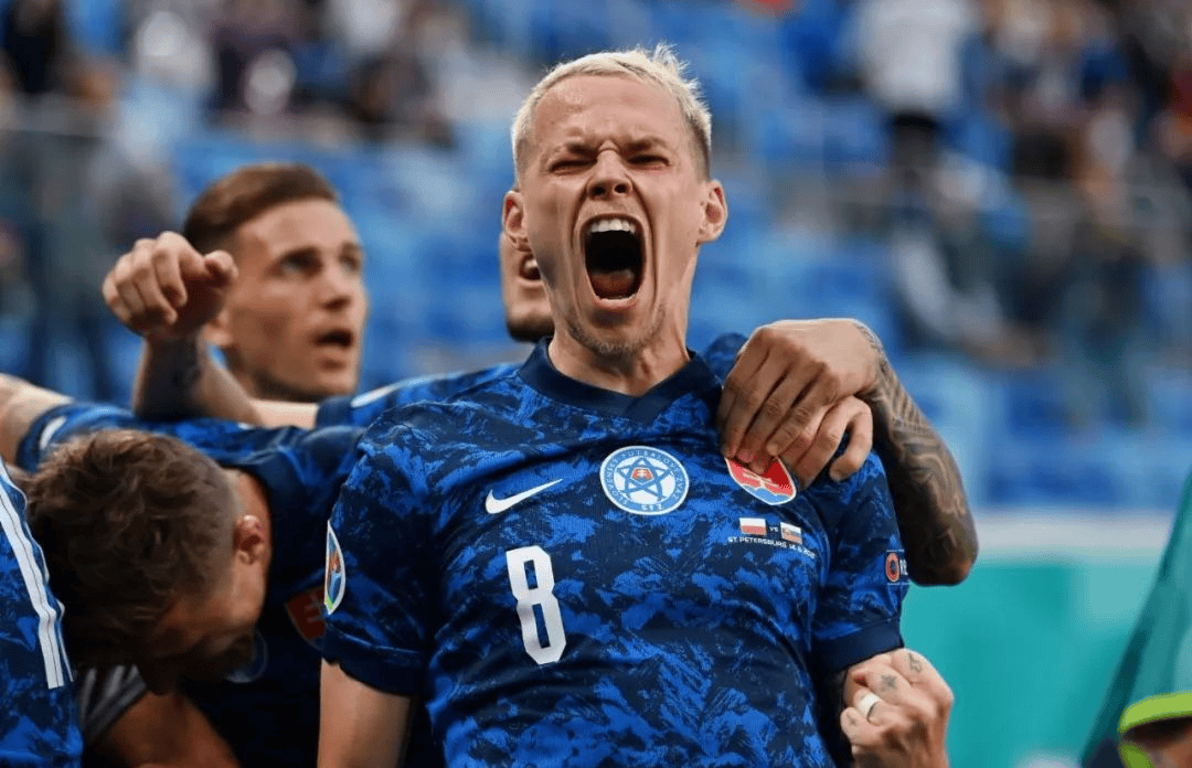 斯洛文尼亚豪取胜利，将争夺欧国联半决赛资格的简单介绍