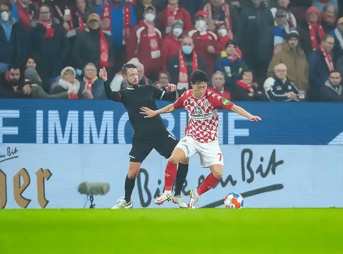 同乐城app下载-柏林联合主场大胜美因茨，取得三连胜的简单介绍