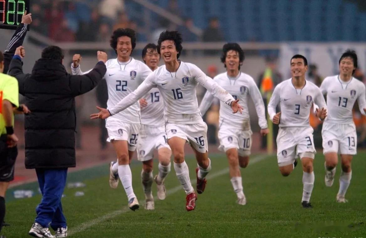 同乐城新闻-亚洲足球热潮持续发酵，国内球迷欢呼不已