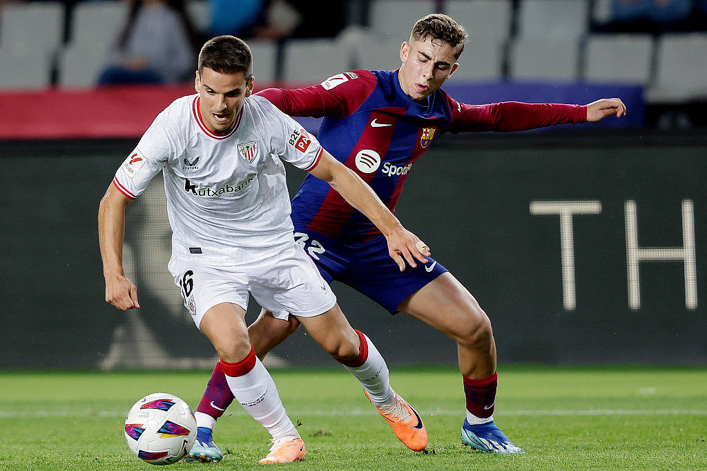 赫罗纳客场击败拉斯帕尔马斯，取得关键胜利的简单介绍