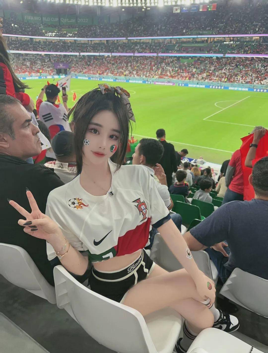 同乐城新闻-关于女性足球赛场风格独特吸引大量观众关注的信息