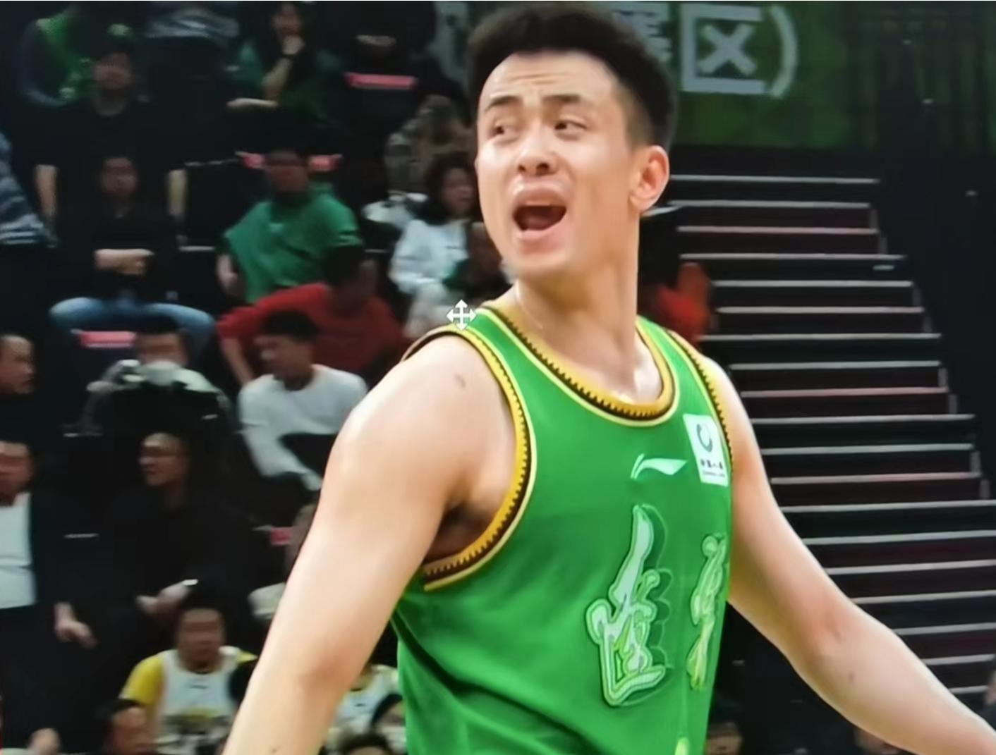 同乐城课程-赵继伟在赛季末段频频受伤，球迷担心他的身体状况