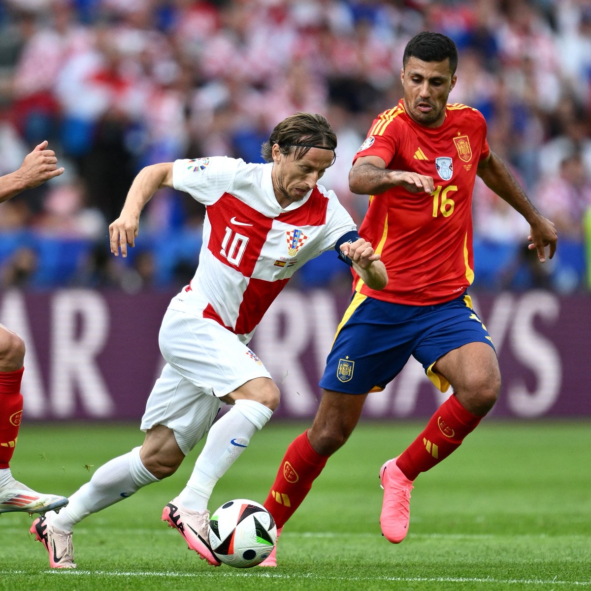 同乐城app下载地址-关于欧洲杯资格赛：西班牙队精彩表现，晋级决赛的信息