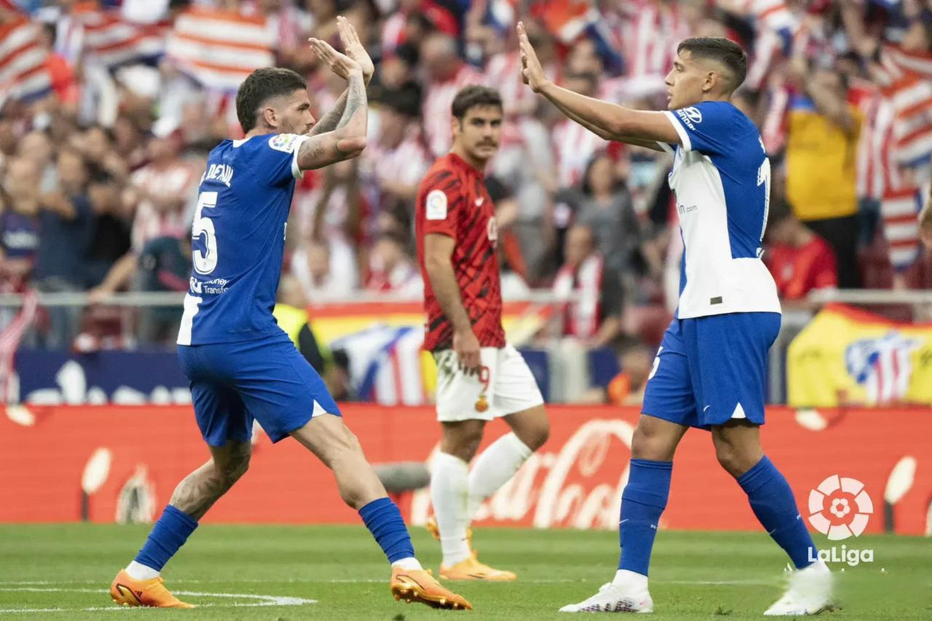 关于瓦伦西亚遭遇惨败，积分榜跌落的信息